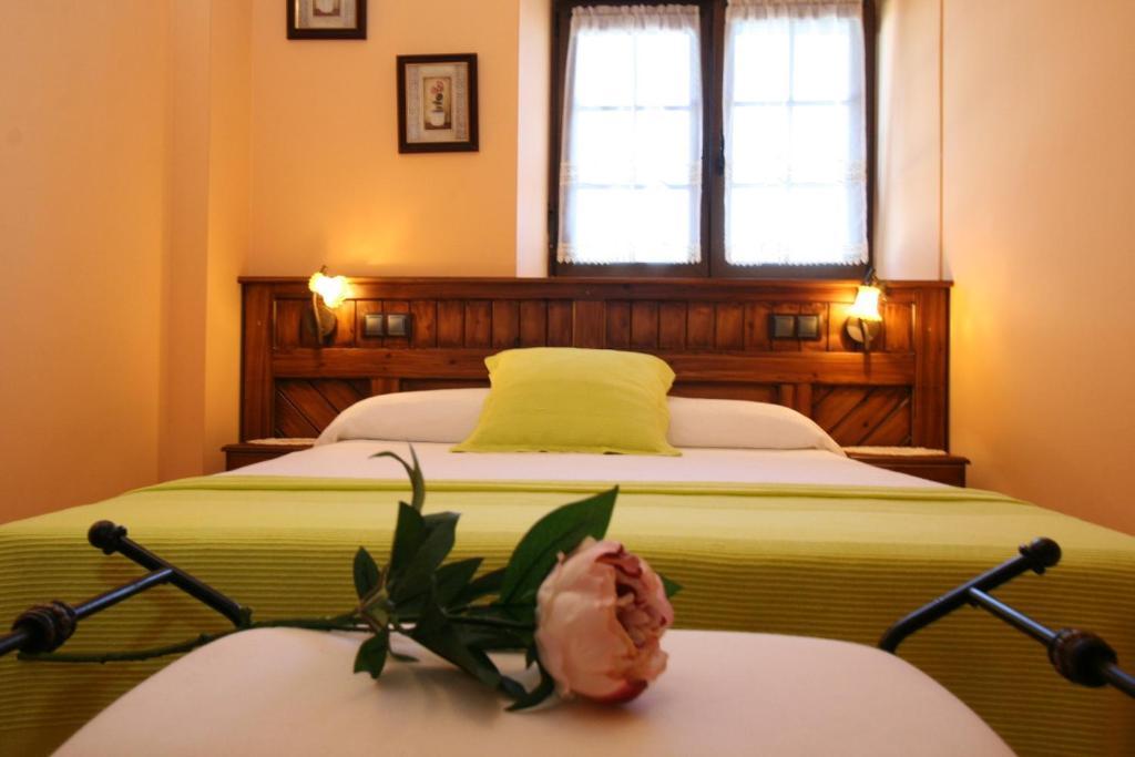 Apartamentos Toraya Hoz de Anero Quarto foto